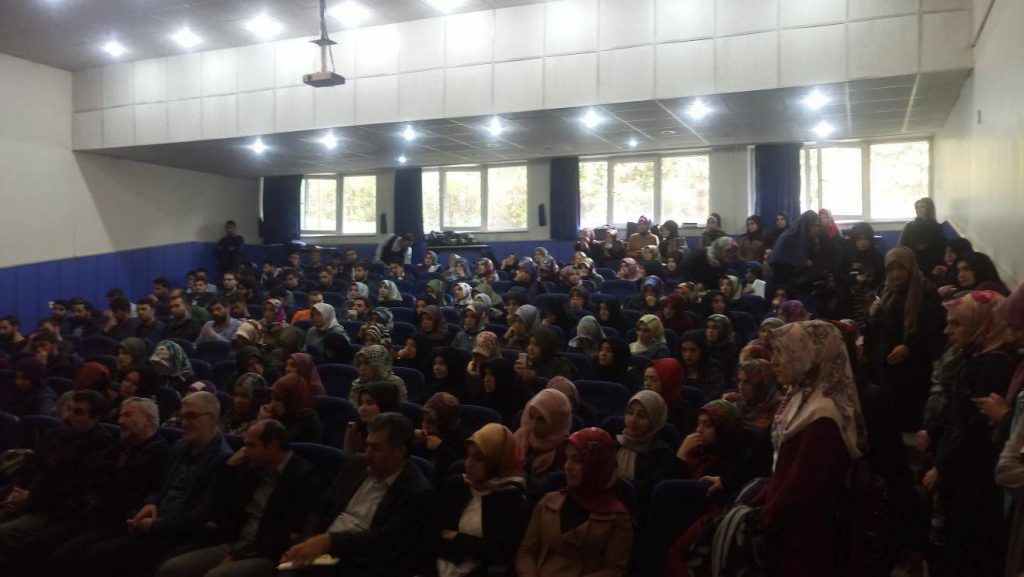 Cahiliye’den İslam’a Kadın Paneli Erzurum’da düzenlendi