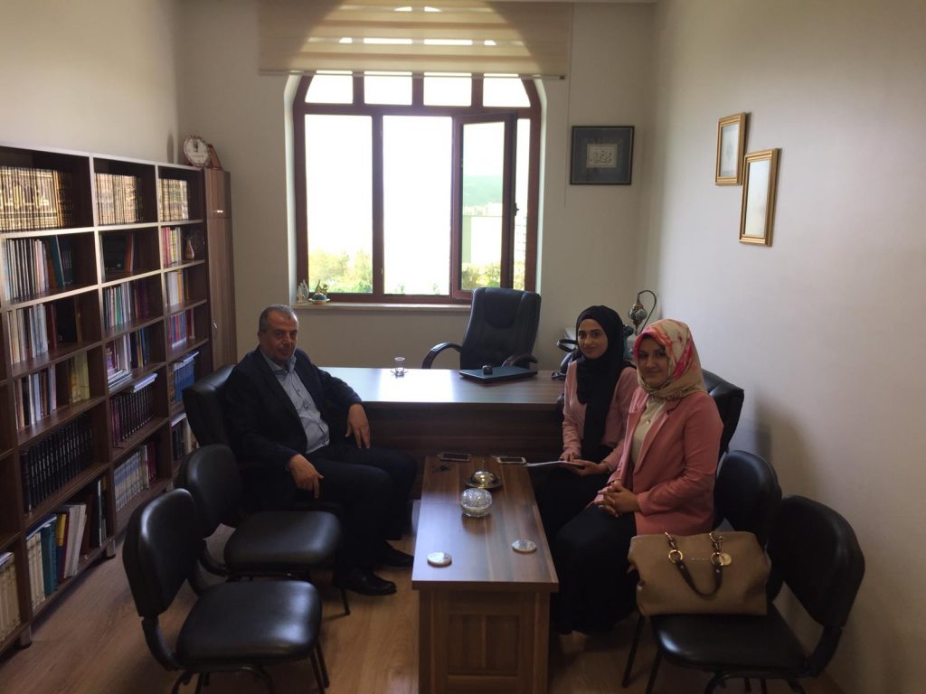 Prof. Dr. Adnan Demircan ile Bedevi kitabı ve ülkemizdeki Siyer çalışmalarına dair bir ropörtaj gerçekleştirdik.