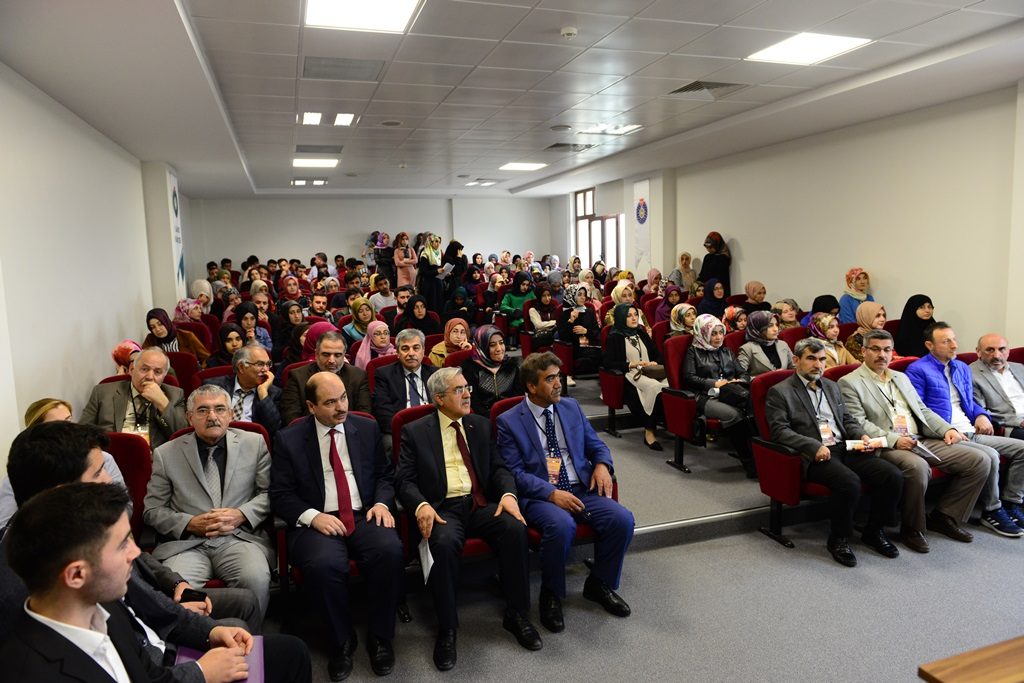 İslami İlimlerin Bugünü: Sorunlar ve Çözüm Önerileri Sempozyumu, SAMER işbirliğiyle düzenlendi